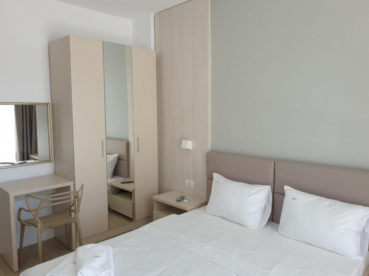 Lotus Studios Mamaia Extérieur photo