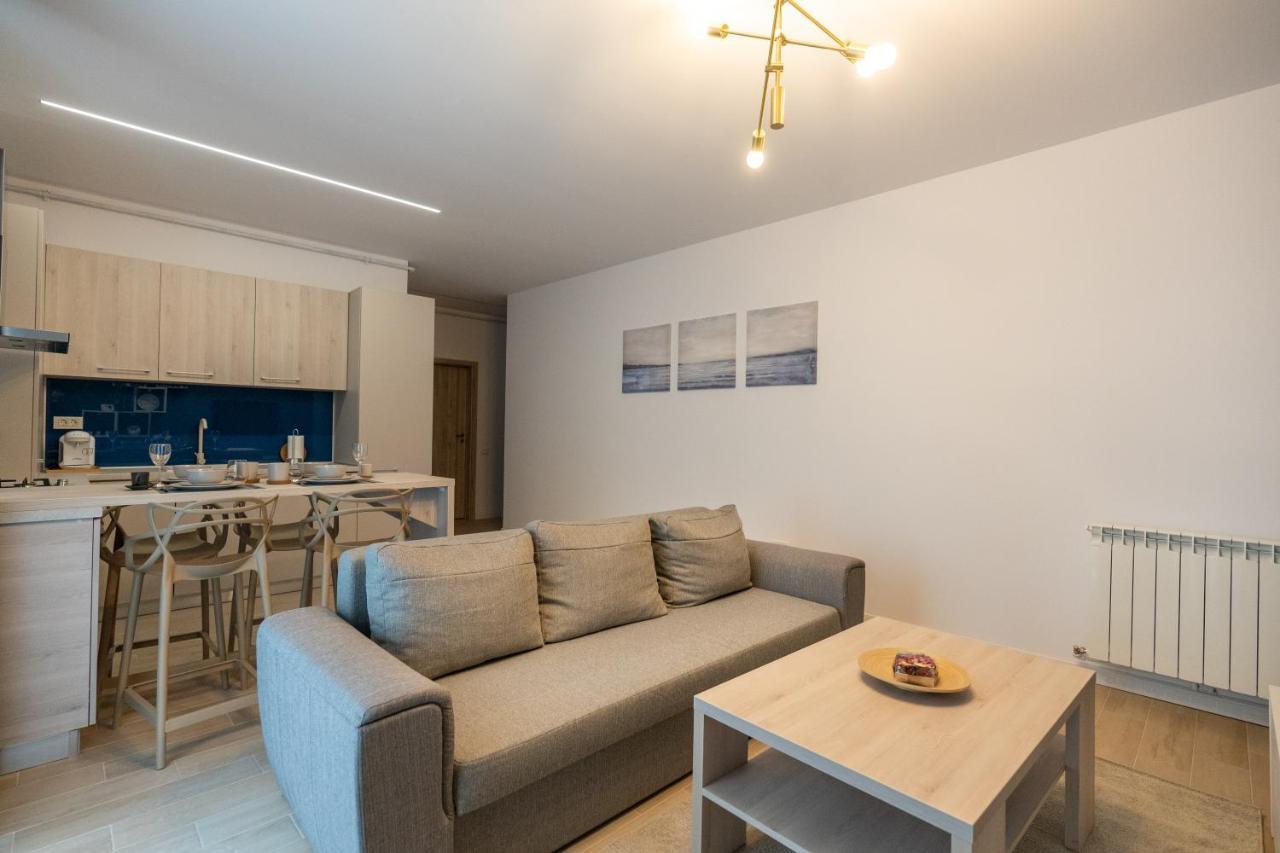 Lotus Studios Mamaia Extérieur photo