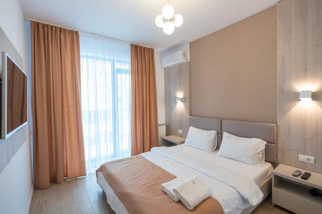 Lotus Studios Mamaia Extérieur photo