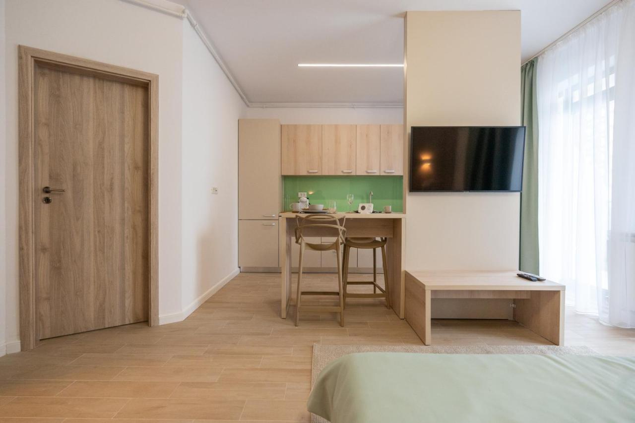 Lotus Studios Mamaia Extérieur photo